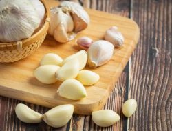 Menjaga Kesehatan Kardiovaskular: Apa Manfaat Bawang Putih Utuh untuk Jantung?